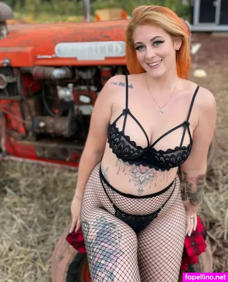 Amyymikee30 OnlyFans Thumbnail #2jwDMmmrCg