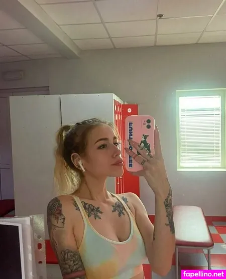 An Annie OnlyFans Thumbnail #uvZ5ofA57M