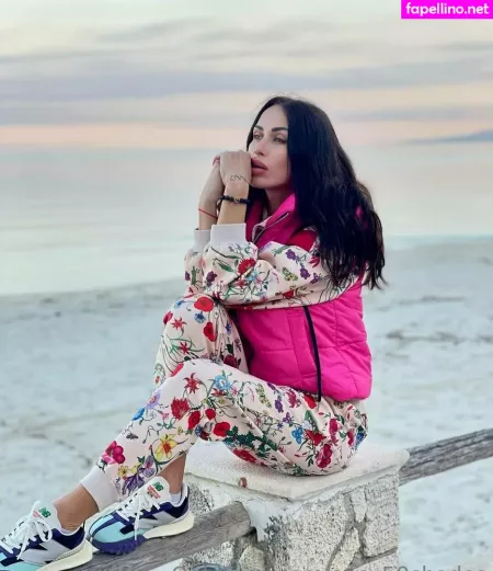 Ana 50shades OnlyFans Thumbnail #8mYcLy2t6D