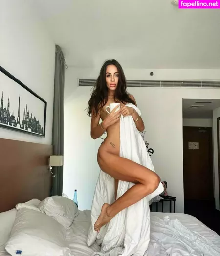 Ana 50shades OnlyFans Thumbnail #Ec4A9kPNmI