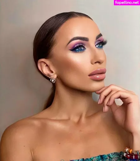 Ana 50shades OnlyFans Thumbnail #kztSv40Ssa