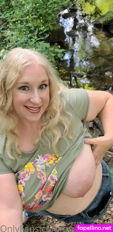 Ana Augustine OnlyFans Thumbnail #WdnCs35g5t