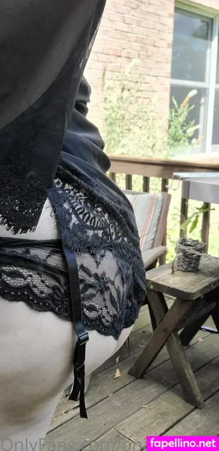 Ana Augustine OnlyFans Thumbnail #aFfkv5t5cn