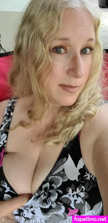 Ana Augustine OnlyFans Thumbnail #jZ85omC2Nj