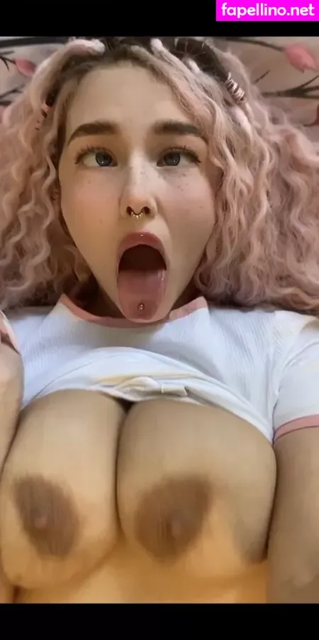 Ana Bastet OnlyFans Thumbnail #1khKxr3upD