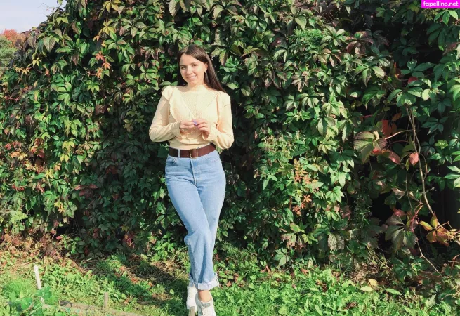 Ana Bird OnlyFans Thumbnail #piMi3u6bf6