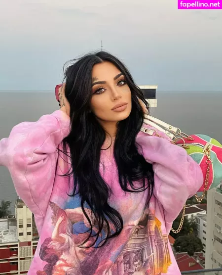 Ana Buhr Buldrini OnlyFans Thumbnail #4W4Ju452bC