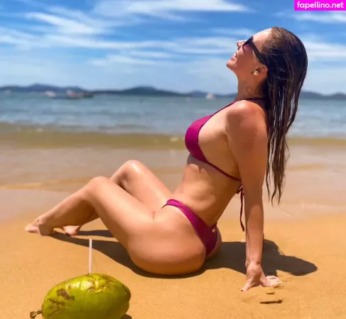 Ana Carolina Madeira OnlyFans Thumbnail #exgHrybHMa