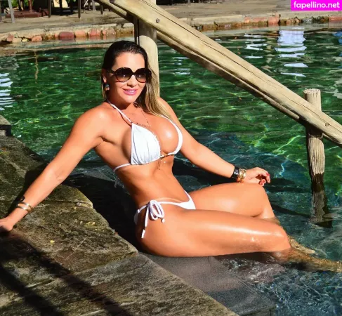 Ana Claudia Lopes OnlyFans Thumbnail #z0dbLqHgYv