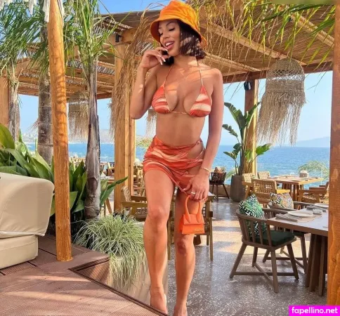 Ana Claudia OnlyFans Thumbnail #u4XYTehIks