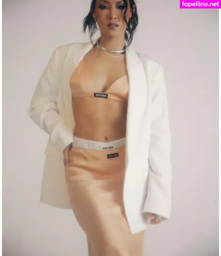 Ana Hikari OnlyFans Thumbnail #cBBsN7EdC5