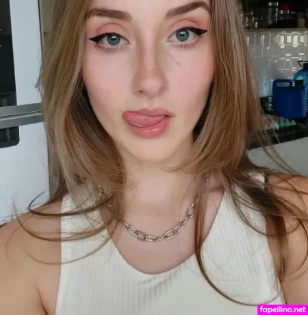 Ana Hilgemberg Main Profile Photo
