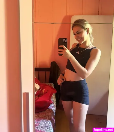 Ana Julia Rudnick OnlyFans Thumbnail #ybov239yKB