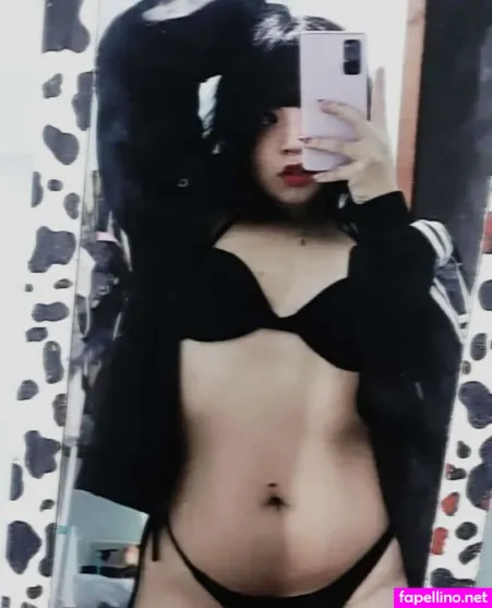 Ana Julia OnlyFans Thumbnail #PeO8Xn0Qq0