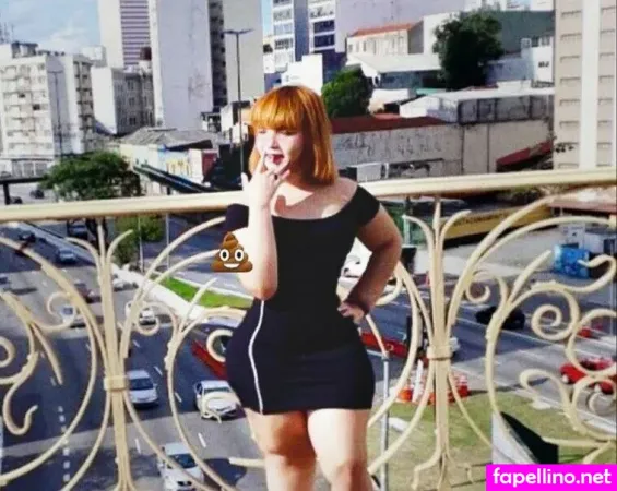 Ana Julia OnlyFans Thumbnail #b5WCK49cjJ