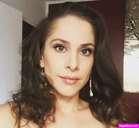 Ana Kasparian OnlyFans Thumbnail #JZn9btEaJw
