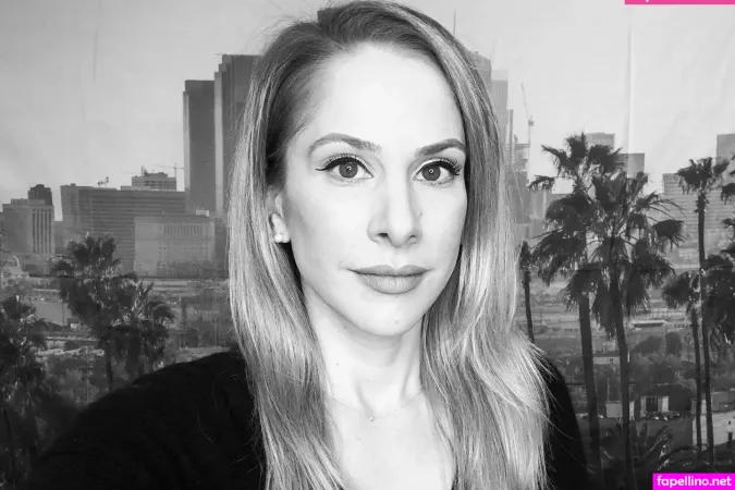 Ana Kasparian OnlyFans Thumbnail #JkhKf2xI7G