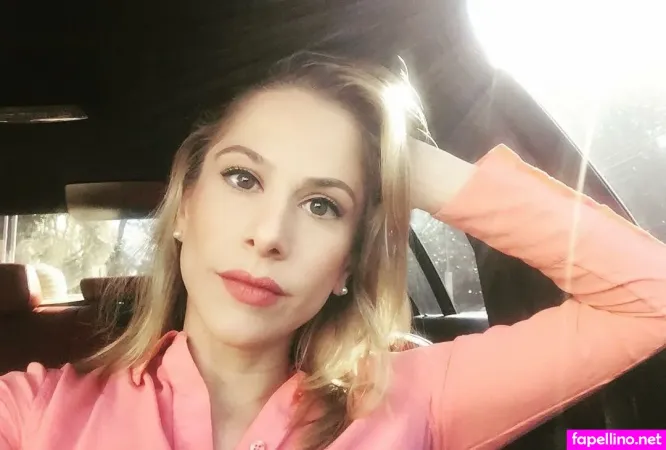 Ana Kasparian OnlyFans Thumbnail #TIF3QpzlmJ