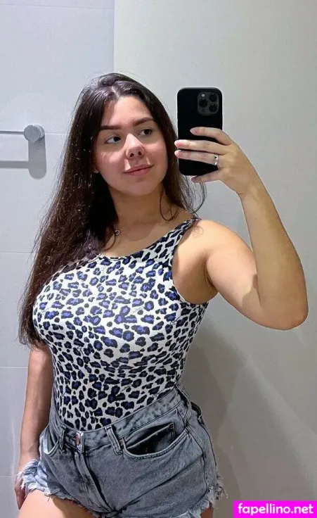 Ana Laura OnlyFans Thumbnail #IdykVENQNe