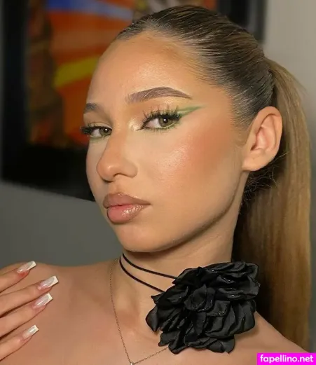Ana Maria Caldararu OnlyFans Thumbnail #rGQBjZm4BW