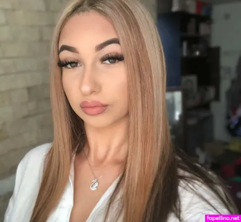Ana Maria Caldararu OnlyFans Thumbnail #uJYbmOS0gB