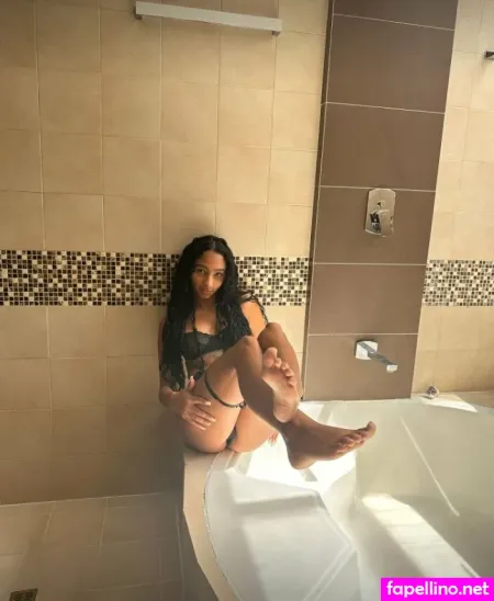 Ana Miguera OnlyFans Thumbnail #0QWg8iVg5c
