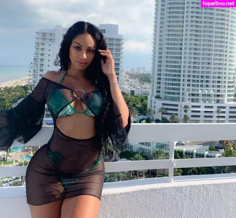 Ana Montana OnlyFans Thumbnail #fK1HUxelh2