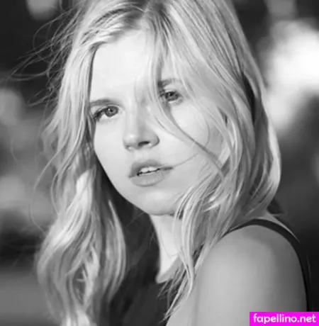 Ana Mulvoy Ten OnlyFans Thumbnail #z1UGQ5ISQE