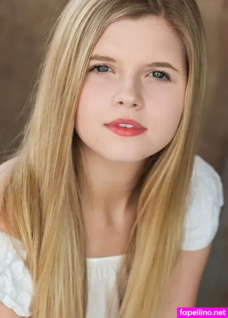 Ana Mulvoy Ten OnlyFans Thumbnail #zOqRCwvxZN