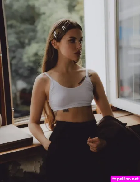 Ana Nas Main Profile Photo