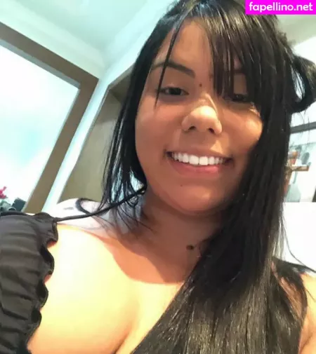 Ana Paula 1 OnlyFans Thumbnail #CeJtZW0NOI