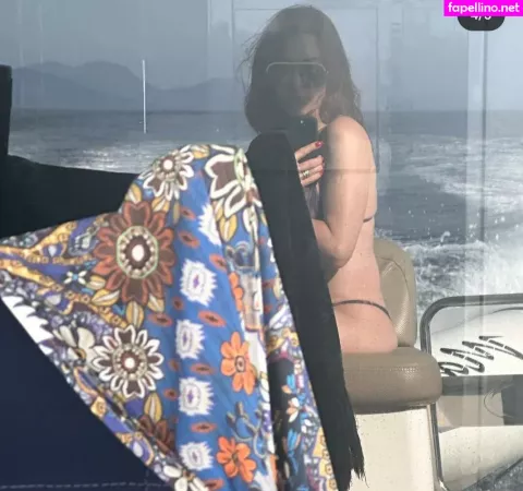 Ana Paula Padrao OnlyFans Thumbnail #9jeT93ORt9
