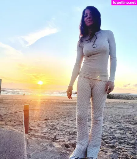 Ana Paula Padrao OnlyFans Thumbnail #wAXDKWUWdW