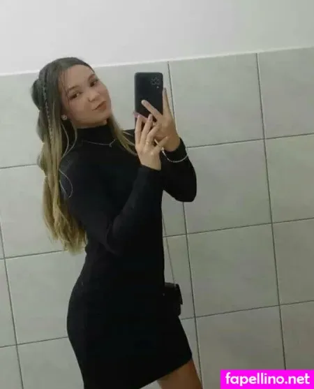 Ana Petite 3 OnlyFans Thumbnail #pgkBY3GJa3