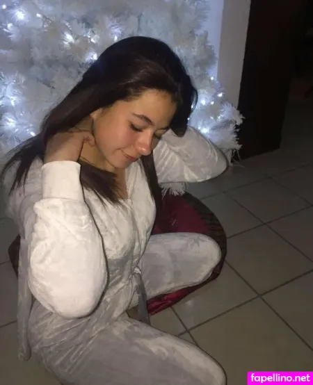 Ana Renteria Main Profile Photo