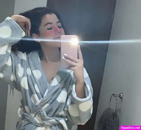 Ana Renteria OnlyFans Thumbnail #ScoCn4tinw