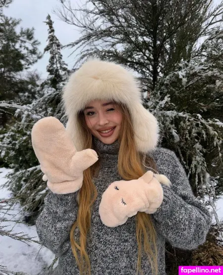 Ana Rom OnlyFans Thumbnail #3WQ04w8i58