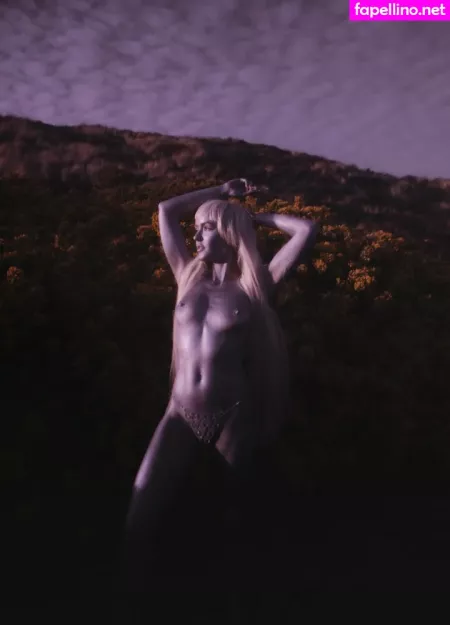 Ana Sophie Rose OnlyFans Thumbnail #e6YDVUUj0z