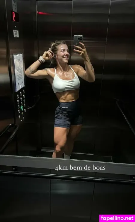 Ana Tholl Main Profile Photo