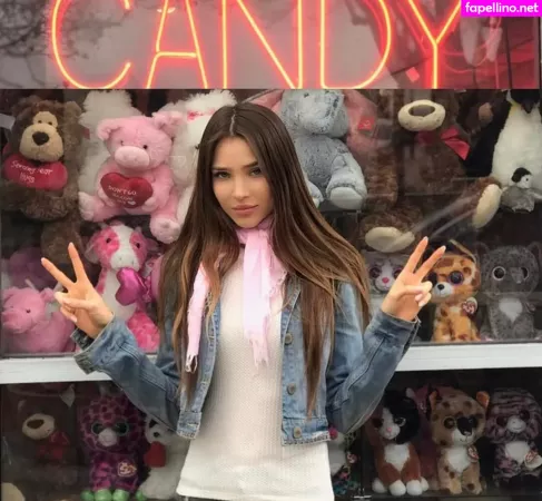 Ana Walczak OnlyFans Thumbnail #1hrIv0S3Sd