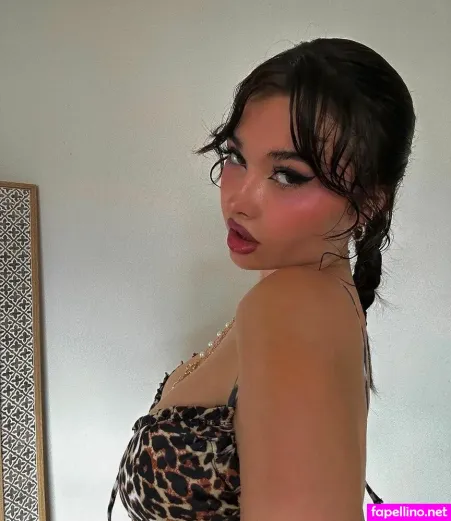 Ana White Rose OnlyFans Thumbnail #6T8sD9sFoY