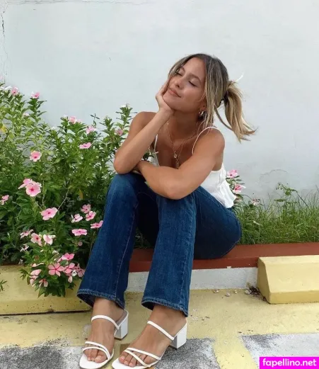 Ana Wolfermann OnlyFans Thumbnail #qqRBt2nvDy