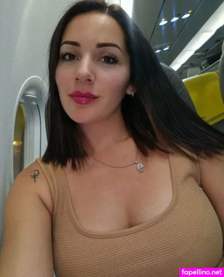 Anaaaadinami OnlyFans Thumbnail #1VpYBLOKsH
