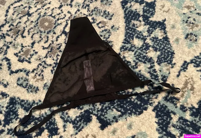 Anaawoodss OnlyFans Thumbnail #lPi48gN24o