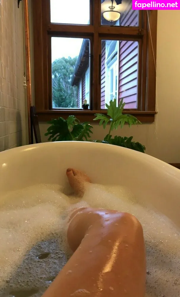 anabalfe, anne_balfe Nude Leaked OnlyFans Photo #NTM5q7VkNR