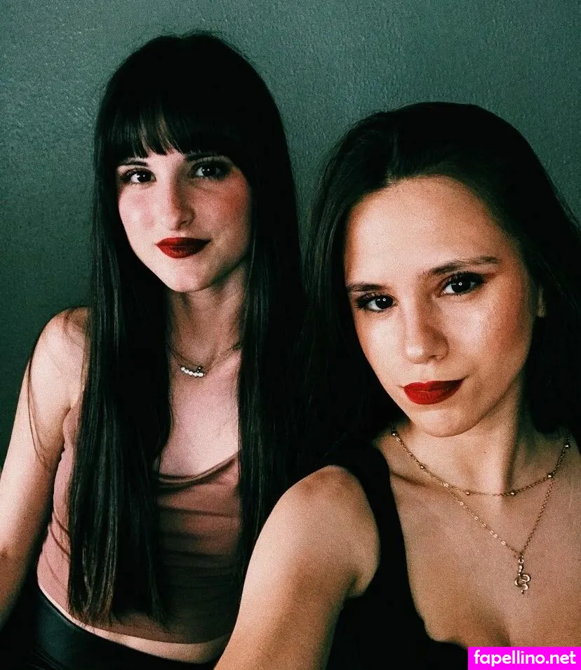 anabelgomezz_, anilulu Nude Leaked OnlyFans Photo #ATOUg3wXH0