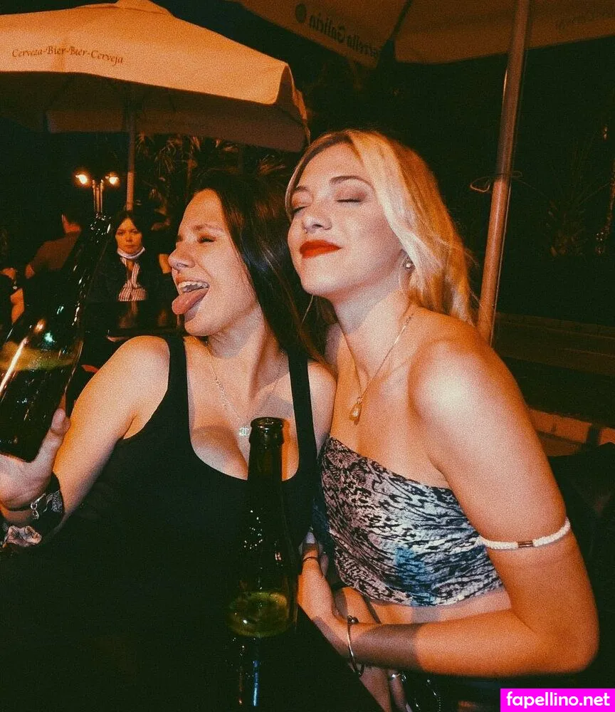 anabelgomezz_, anilulu Nude Leaked OnlyFans Photo #CTStDLSTkC