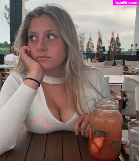 Anabel Kloe Lamarche OnlyFans Thumbnail #W6VSXoqQcz