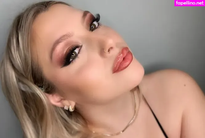 Anabel Kloe Lamarche OnlyFans Thumbnail #chISdcigTc