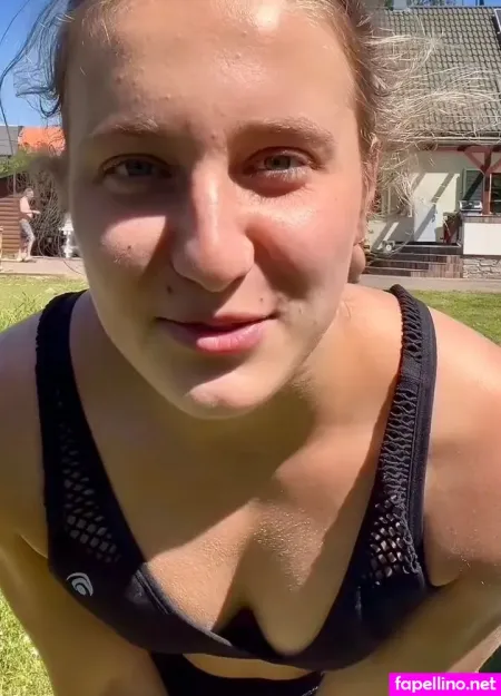 Anabel Und Maria Glocker OnlyFans Thumbnail #82B4mCce6w